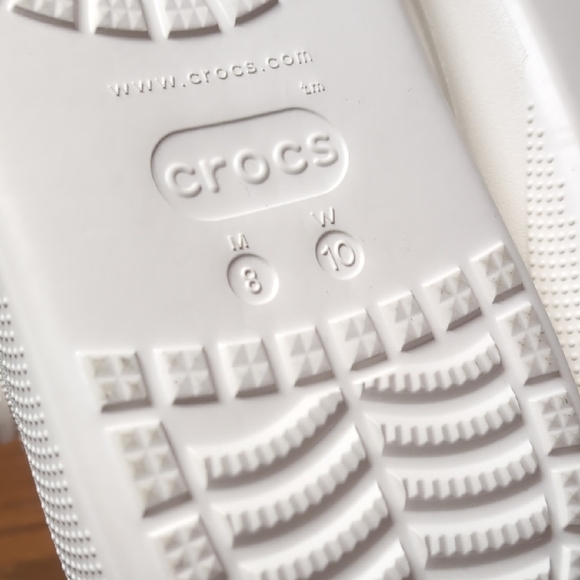Crocs Platform White Slip-On - Picture 5 of 8